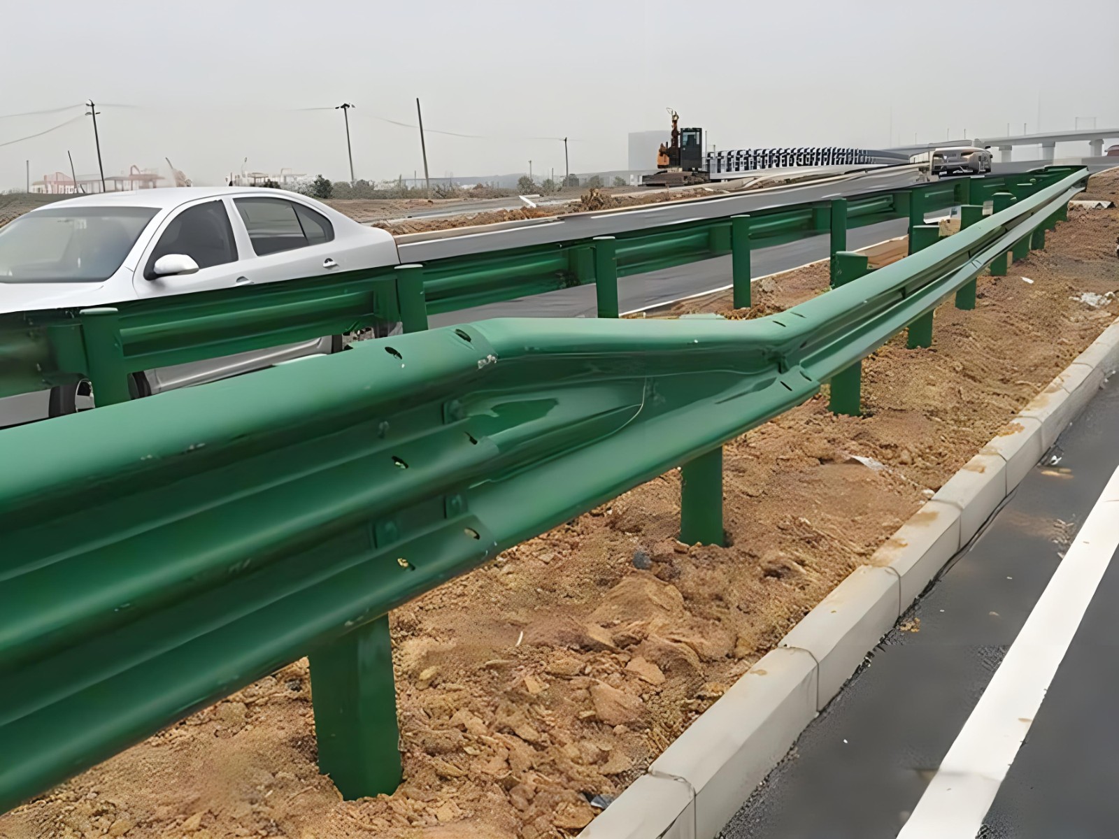 大同高速波形护栏板日常维护方案确保道路安全新举措