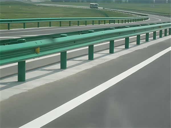 大同高速护栏板守护安全广泛应用于多个行业